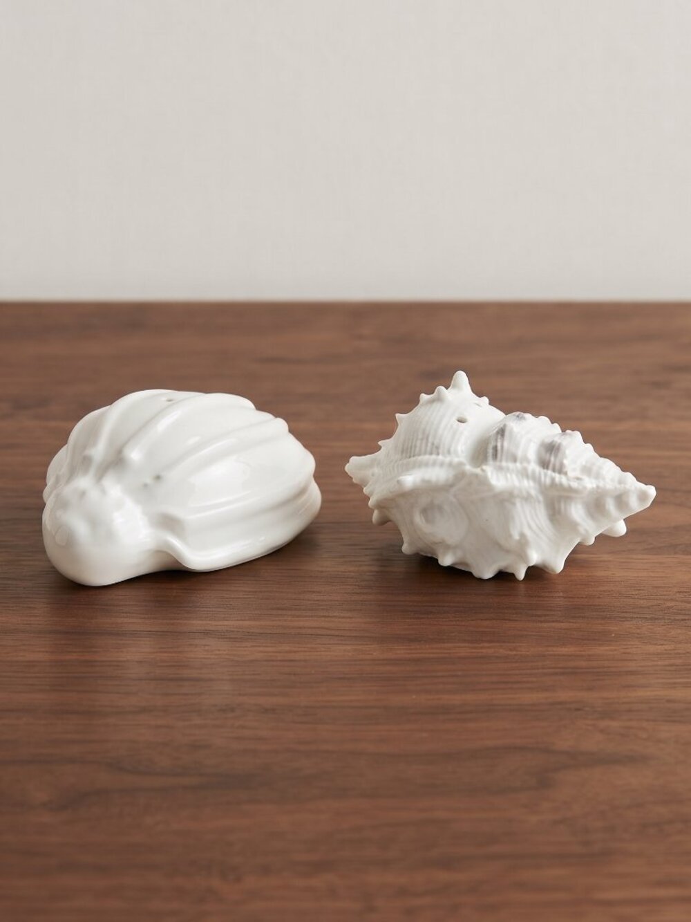 Large White Ceramic Conch Seashell Salt Pepper Shakers Set Coastal Decor 5"